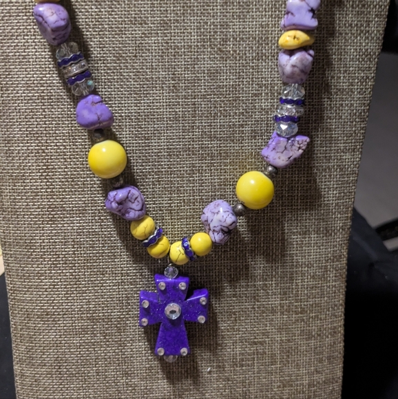 Jewelry - Purple and Goldtoned Chunky Beaded Necklace with Cross Pendant